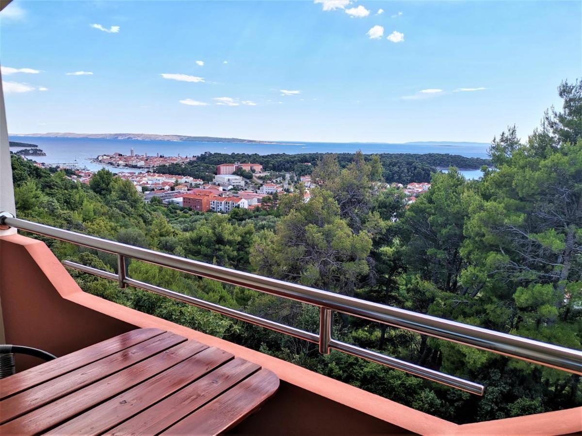 Apartments Lumar Palit Экстерьер фото